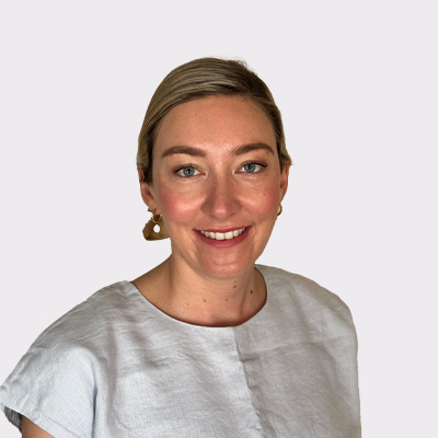 Dr Holly Dobney